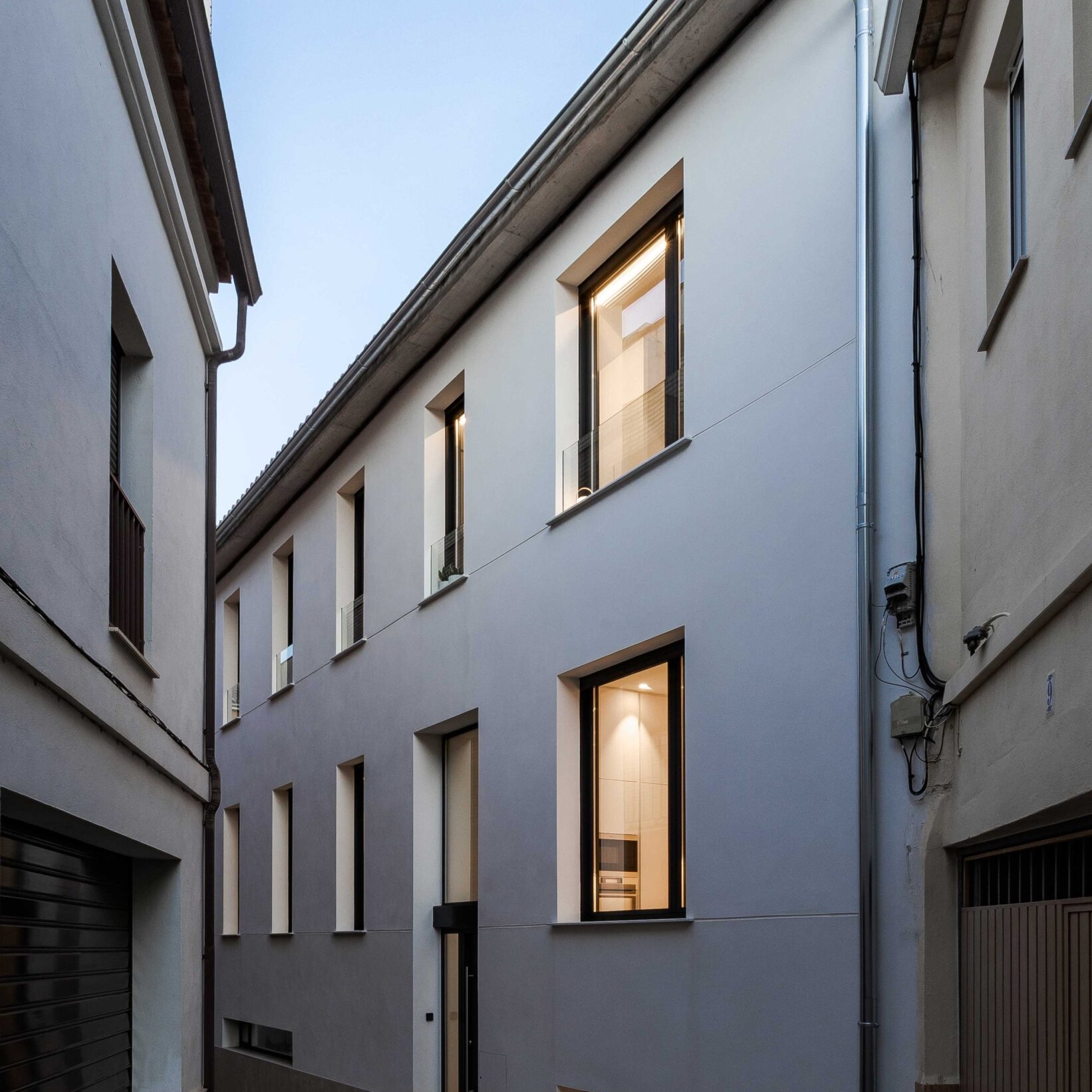 Casa Cin. Vivienda unifamiliar entre medianeras en Llíria. Arquitectura en Llíria