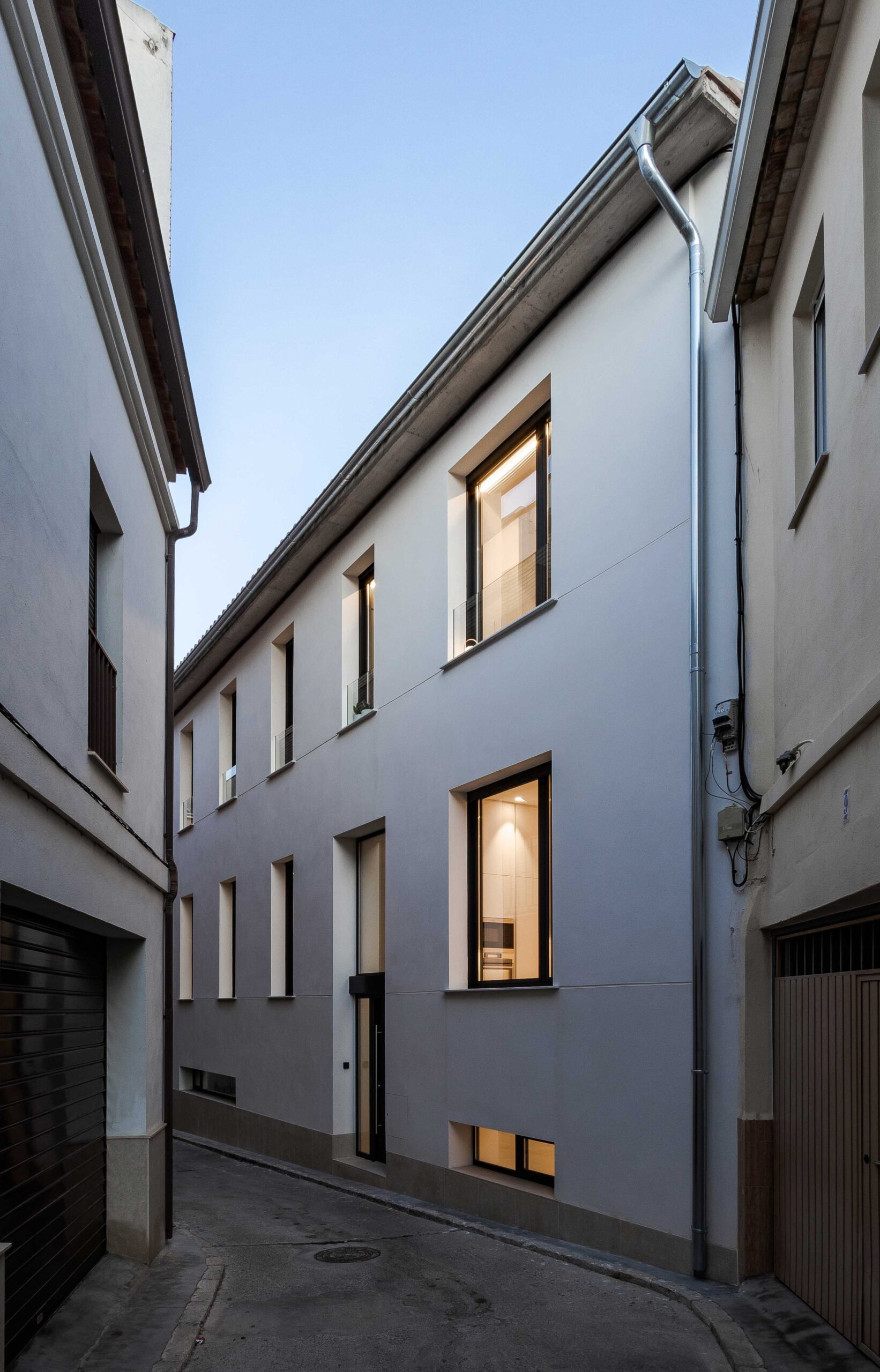 Casa Cin. Vivienda unifamiliar entre medianeras en Llíria. Arquitectura en Llíria